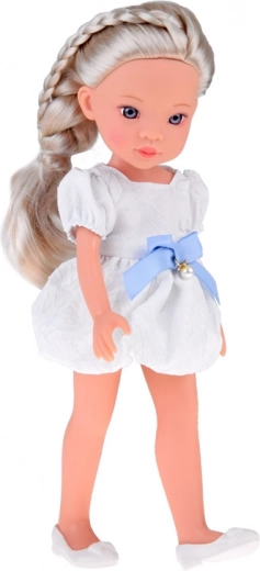 Elegante outfit met pareldetail