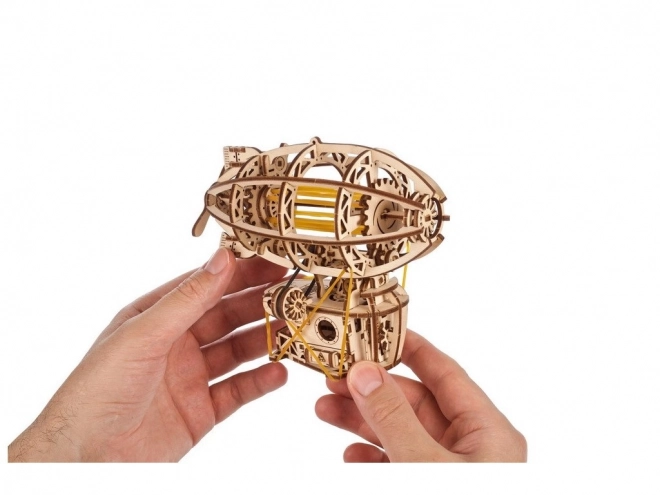 Ugears Houten 3D Mechanische Bouwdoos STEAMPUNK LUCHTSCHIP