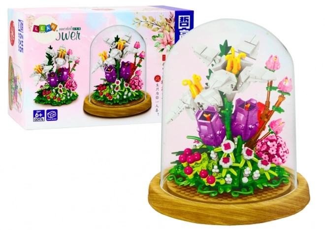 Bloemige bouwsets in glazen vitrine
