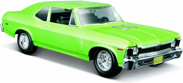 Metalen model CHEVROLET NOVA SS 1970 groen 1:24