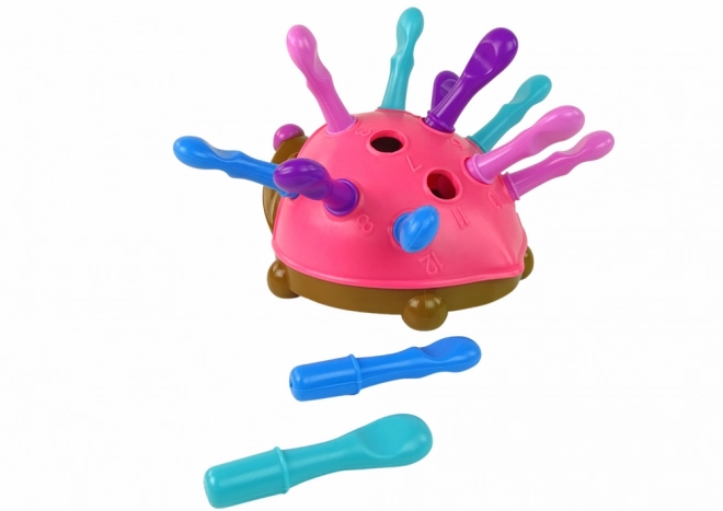 Roze puzzel egel Kleurrijke stekels
