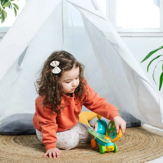 Pull and go: fun in motion