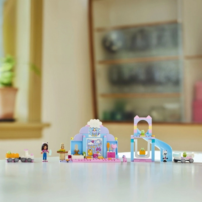 LEGO Gábi en de Kitty Kat Babykamper 10796 Gábi's Magische Huis