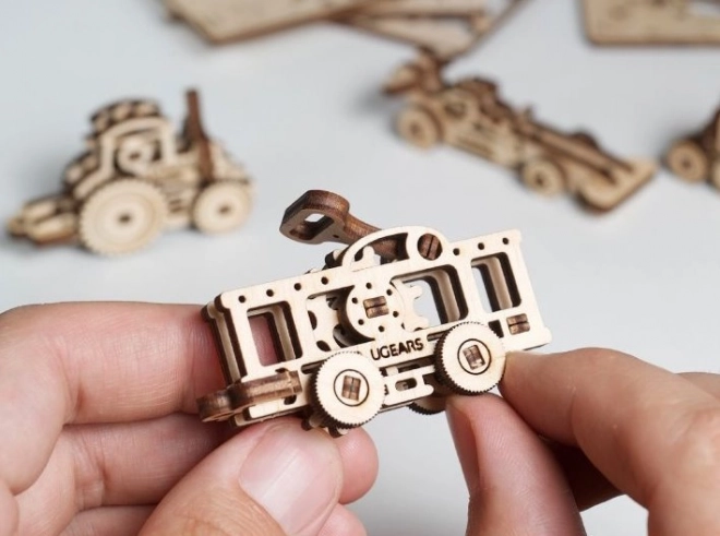 Ugears 3D houten mechanische puzzel Voertuigen