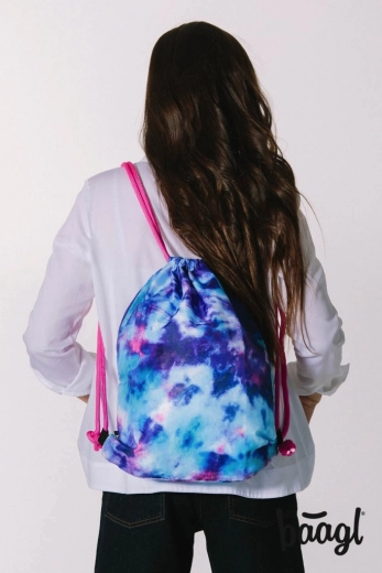 Comfortable back carry