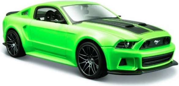 Collector’s model FORD Mustang Street Racer 1:24 green