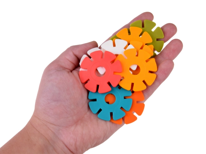 Multicoloured pieces