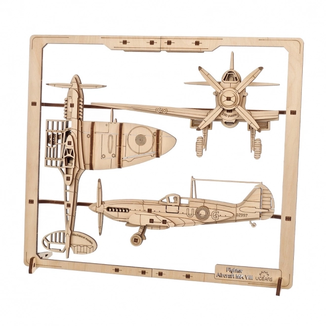 Ugears hölzernes mechanisches Puzzle Jagdflugzeug