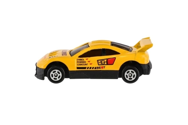 Voiture en métal 7cm dans une boîte