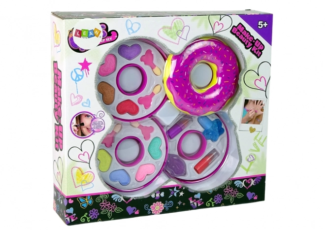 Make-up palet en lippenstift voor kinderen