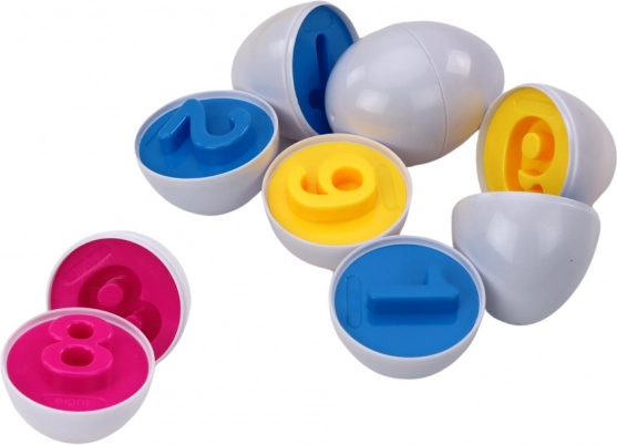 Œufs colorés avec chiffres