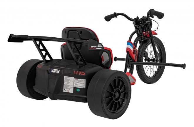 Kinderrit op driftende fiets rood