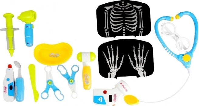Realistic tools for doctor play