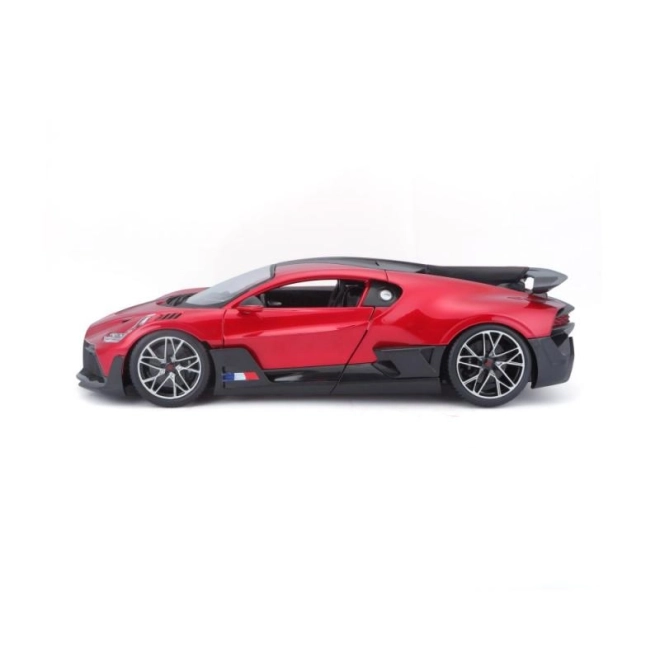 Bburago model Bugatti Divo rood 1:18