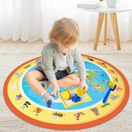 Educational world map with animals