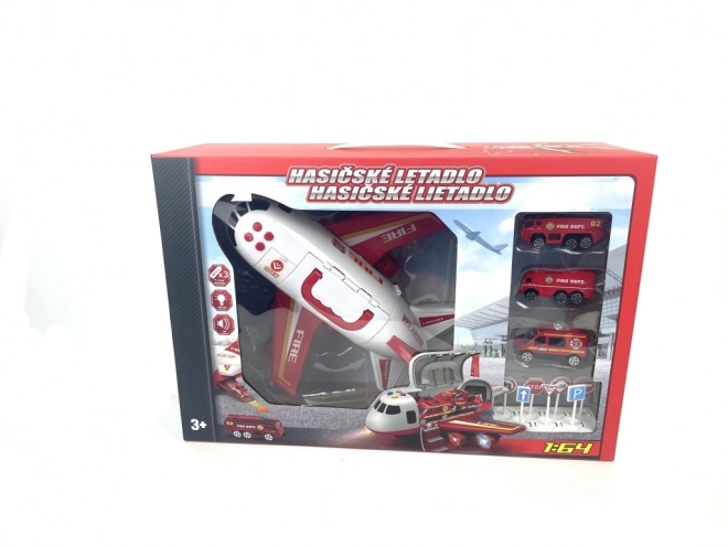Feuerlöschflugzeug mit Frachtraum und 3 Autos