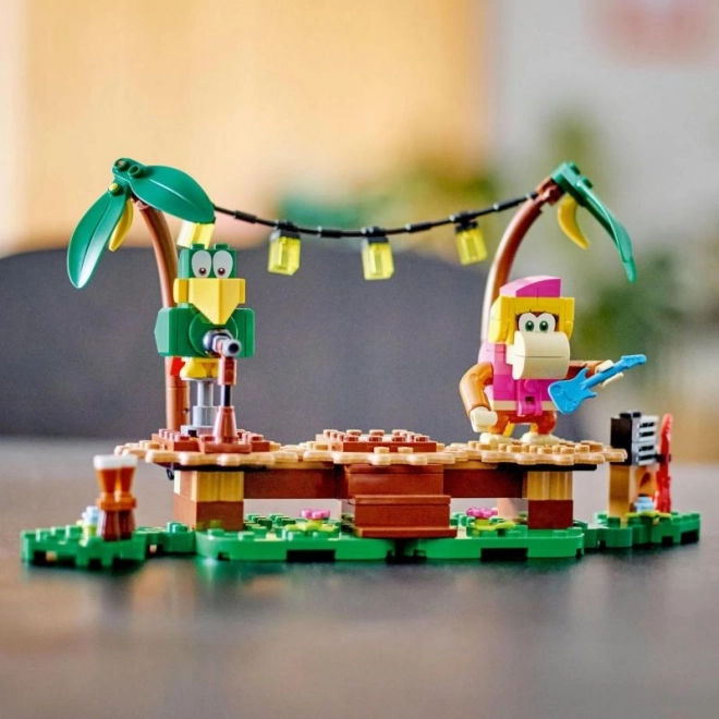 LEGO Super Mario Jungle concert Dixie Kong