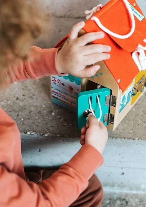 Lilliputiens – houten huisje met sloten