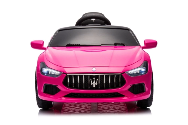 Accu auto Maserati Ghibli roze