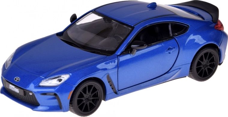 Pull-back drive for action-packed rides