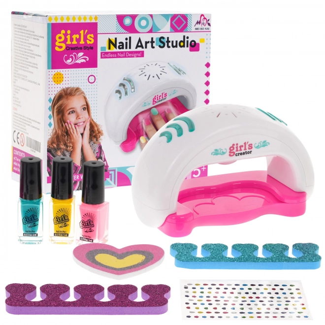 Kinderset zum Nägelmalen mit Trockenapparat und Zubehör