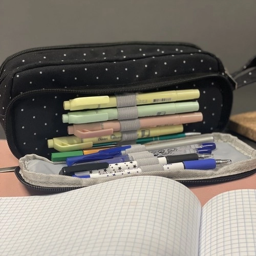 Driedubbele etui - zwarte Maaleo 24511
