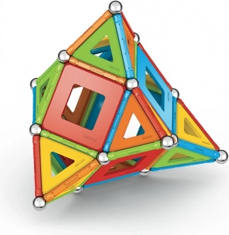 Apprendre en jouant : couleurs, formes et espace