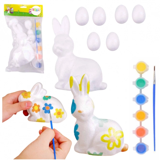 Set van polystyreen eieren en een konijnenfiguurtje om te schilderen
