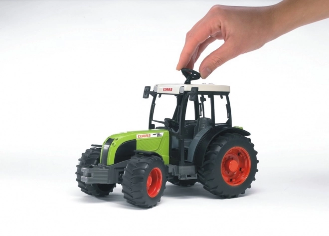 Bruder 2110 Traktor CLAAS Nectis 267 F groen
