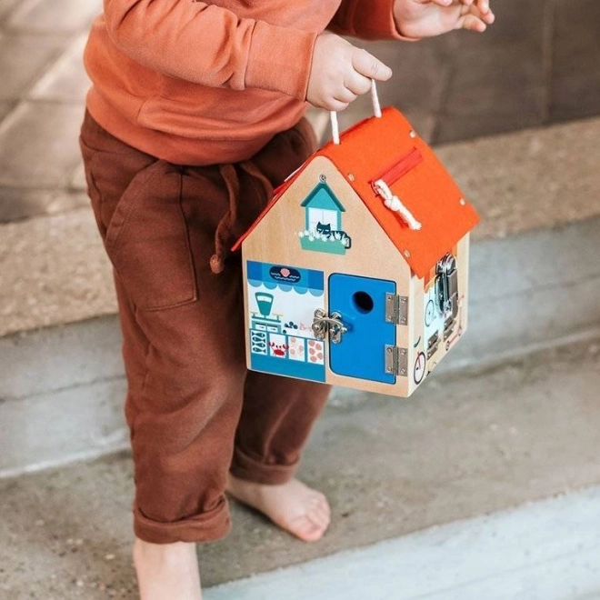 Lilliputiens – houten huisje met sloten