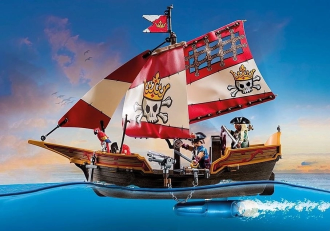 Pirates PLAYMOBIL pirate ship with figures