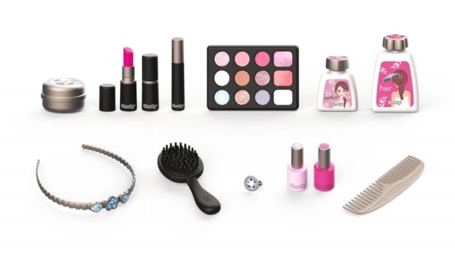 Creativity and Beauty Salon Play