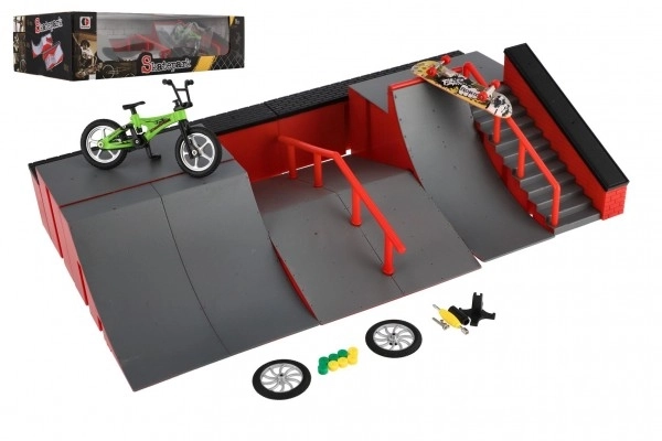 Skatepark - hellingen, vingerfiets, vingergrootte skateboard plastic met accessoires 2 kleuren in doos 43x25x12cm