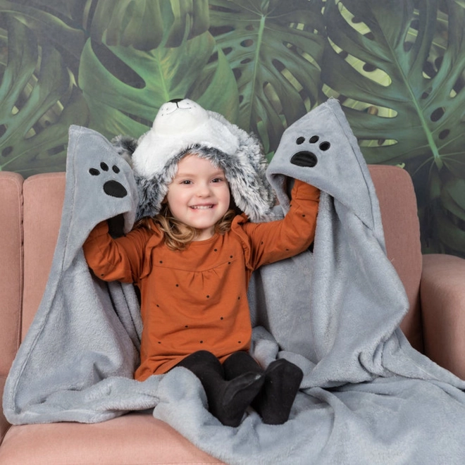 Husky hood and paw pockets