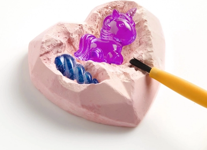 De magie van ontdekken: een eenhoorn en een bonus-edelsteen