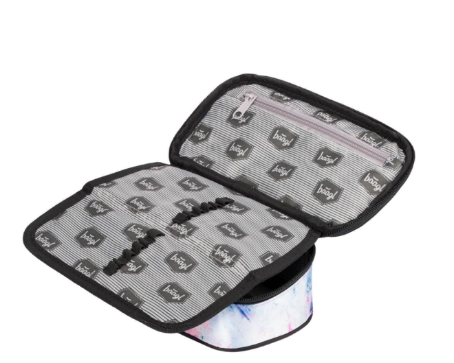 Internal zip pocket for small items
