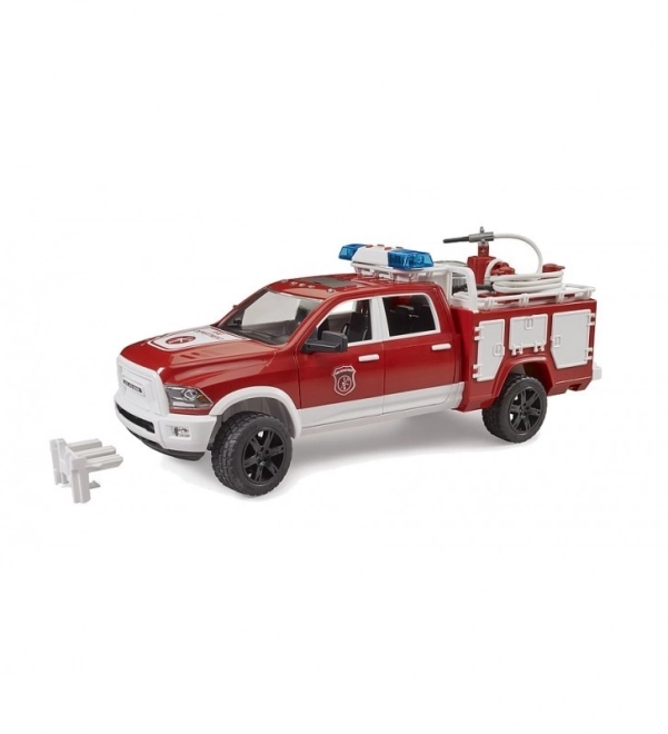 Bruder brandweerwagen RAM 2500 met licht- en geluidssirene