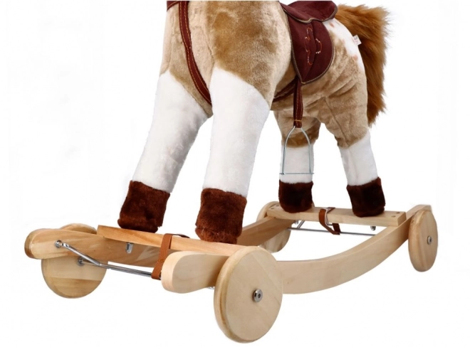 Schommelpaard Mustang met wielen