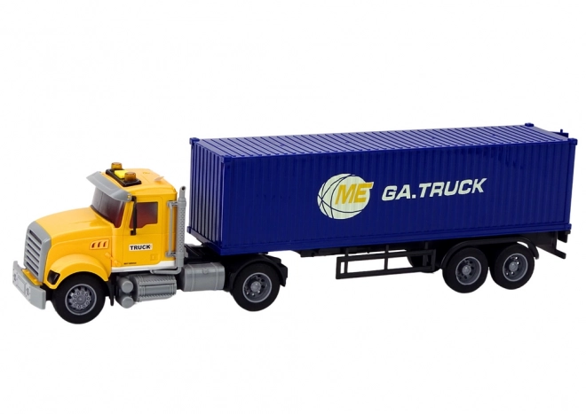 Camion avec remorque avec effets et moteur