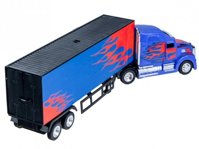 Grote vrachtwagen met aanhanger op afstandsbediening