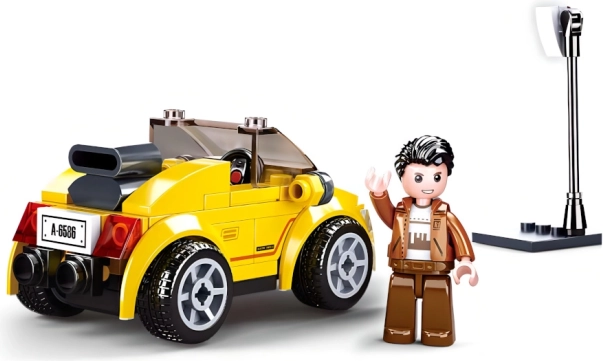 City scenes with traffic light and minifigure