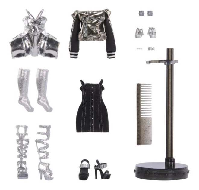 Rich set of accessories for creative play
