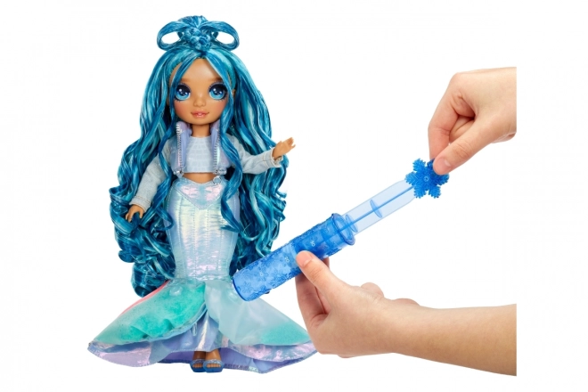 Rainbow High Wintermodepop - Skyler (Blauw)