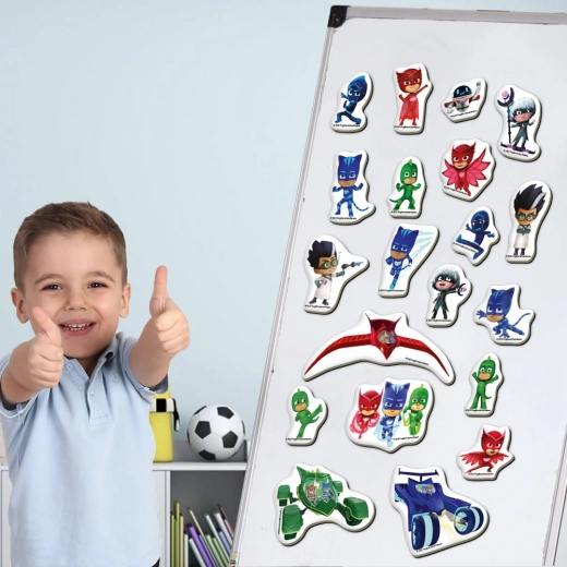 Creative play with PJ MASKS heroes