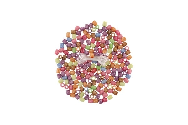 Kralen met koord plastic mix kleuren in plastic doosje 3,5x12,5cm