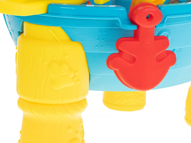 Table de jeu pour enfants - bateau pirate