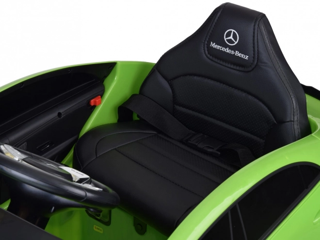 Elektrisches Kinderauto Mercedes AMG CLA 45s mit Schaukelerlebnis – Grün