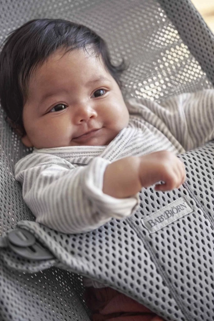 BABYBJORN - Wipstoeltje BLISS MESH - Parelroze – Grijs