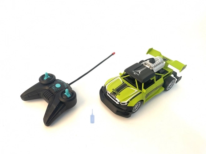 RC auto 1:20 met rookeffect rood