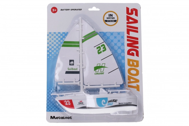 Racende boot op batterijen